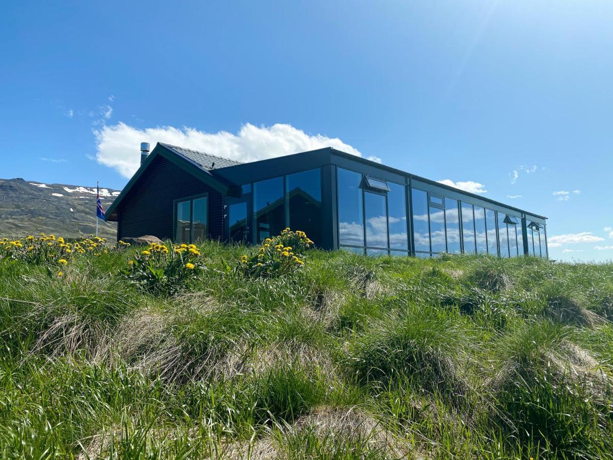 Hofsstadir - Country Hotel Hofstaðir Exteriör bild